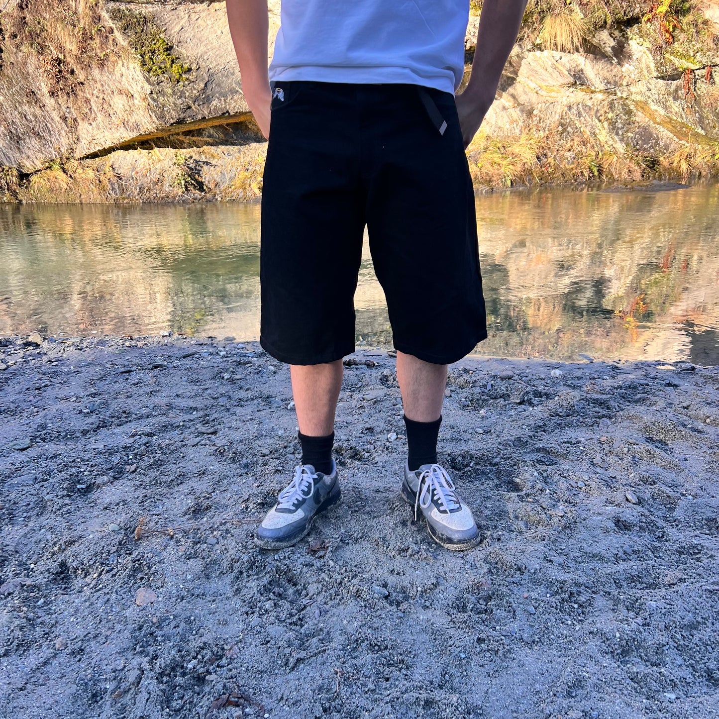 HOLY JORTS 01