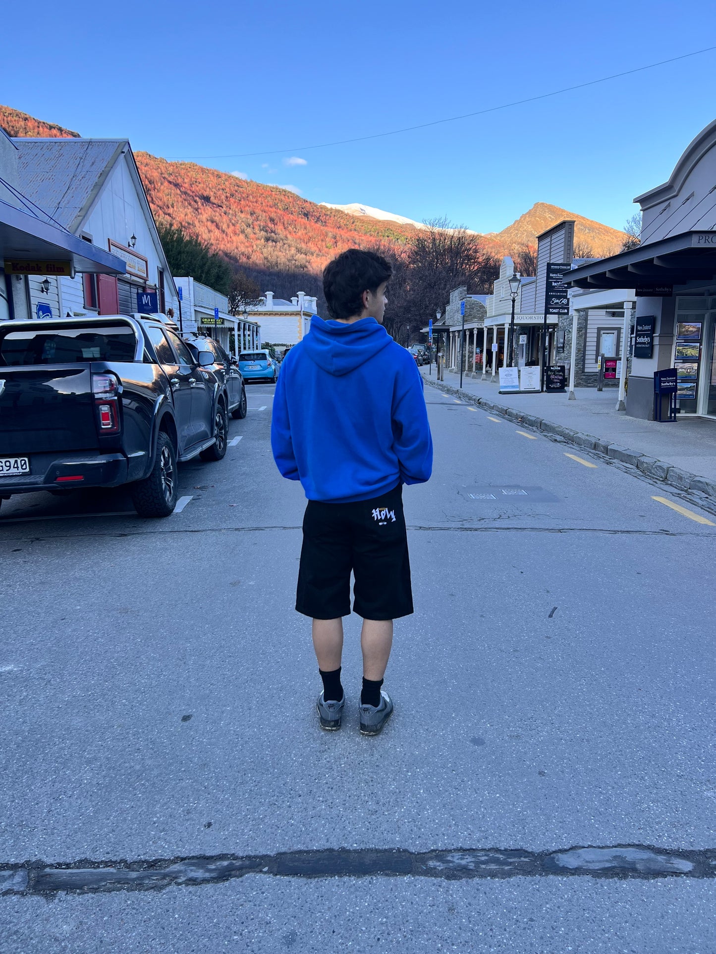 HOLY JORTS 01
